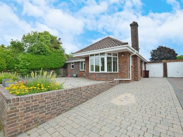 House for rent in Felpham, Arun