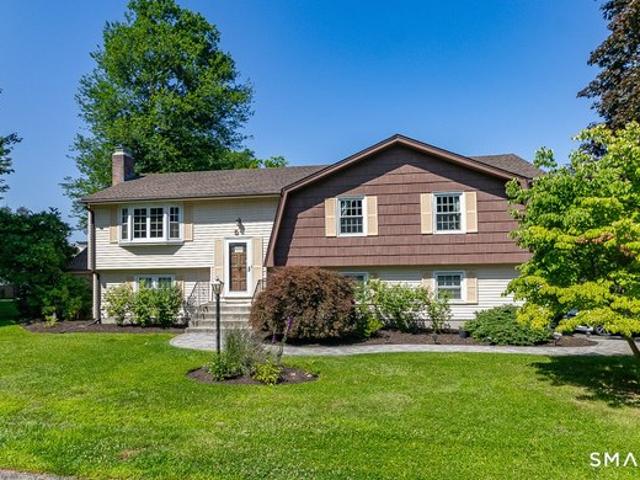 House for sale in Newington, Connecticut