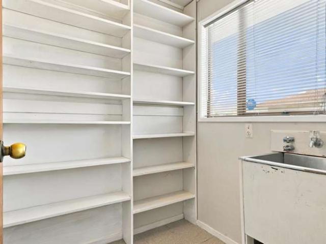 House for sale in Henderson, Henderson-Massey