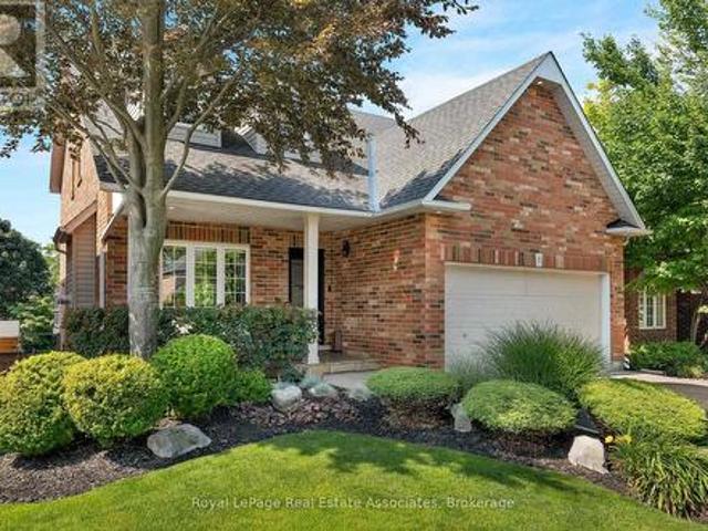 House for sale in Ancaster, Ontario