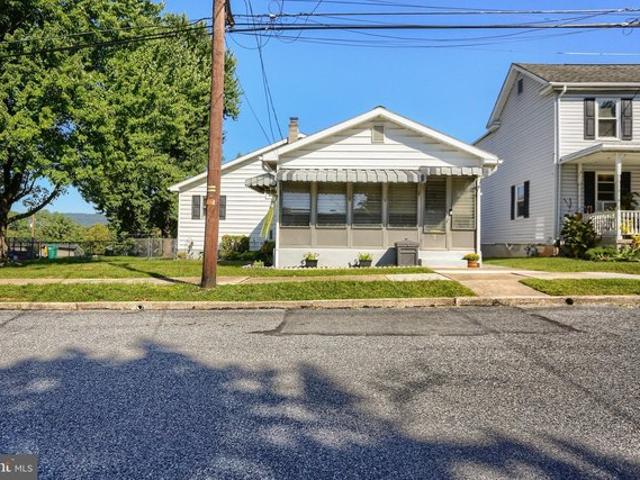House for sale in Cumberland, Pennsylvania