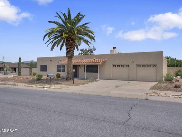 House for sale in Green Valley, Arizona