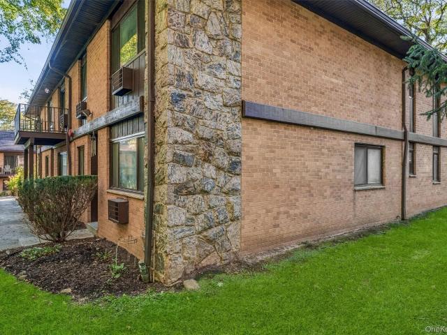 Condo for sale in Village of Piermont, Rockland County