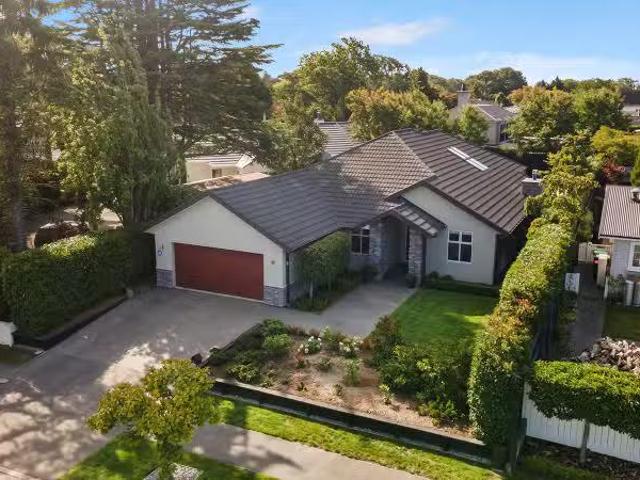 House for sale in Burnside, Canterbury