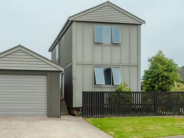 House for rent in Ōtaki Town, Ōtaki