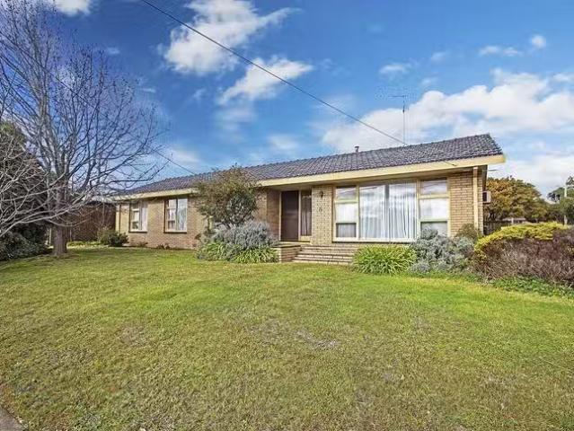 House for rent in Camerons Creek, Victoria