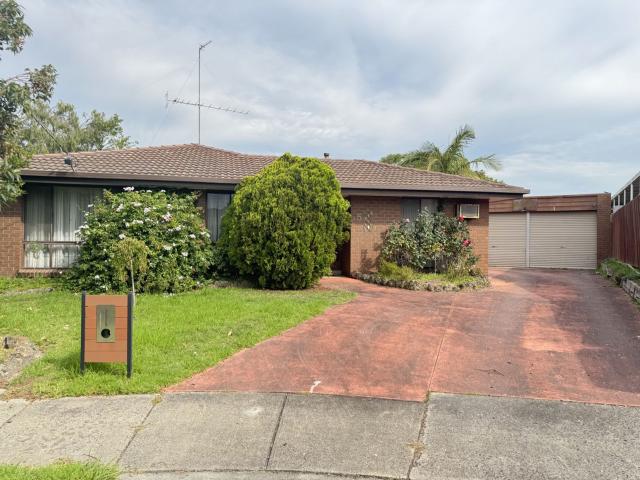 House for rent in Churchill, Victoria