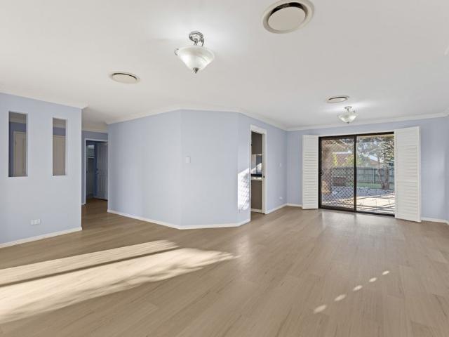 Apartment for rent in Middle Ridge, Toowoomba