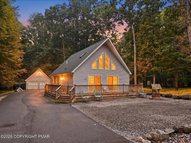 House for sale in Hickory Hills, Foster Township