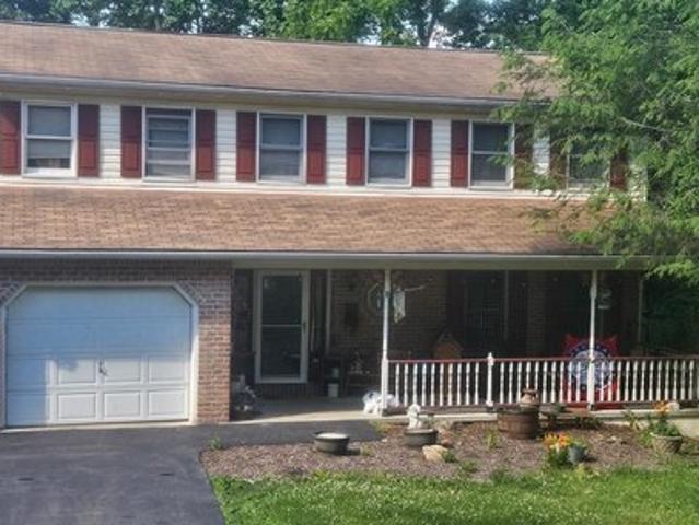 House for sale in Fleetwood, Pennsylvania