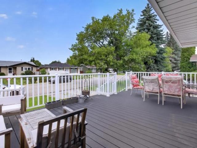 House for sale in Sherwood Park, Alberta