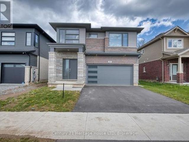 House for sale in Niagara, Ontario