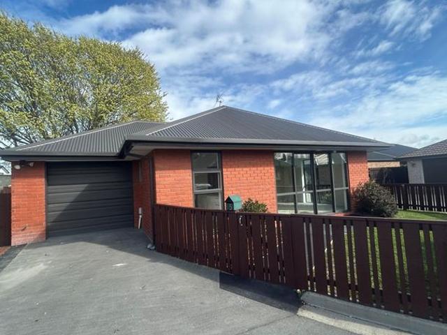 House for rent in Chaslands, Canterbury