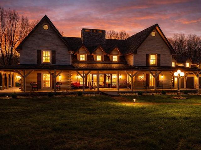 House for sale in Metropolis, Illinois