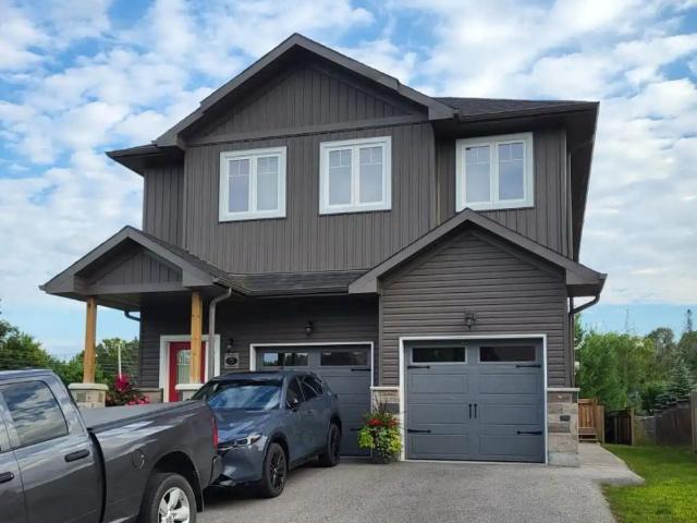 House for rent in Huntsville, Central Ontario