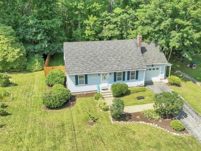 House for sale in New Hampshire