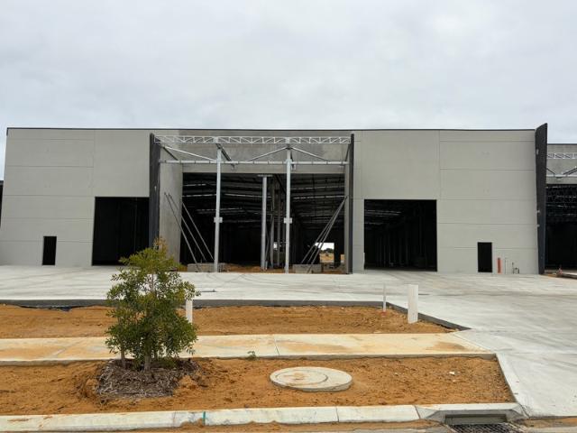 Warehouse for rent in Wattleup, Western Australia