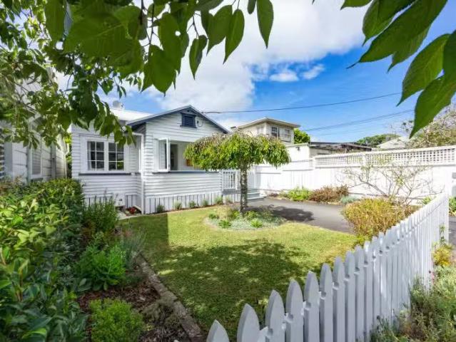 House for sale in Auckland, Oroua County