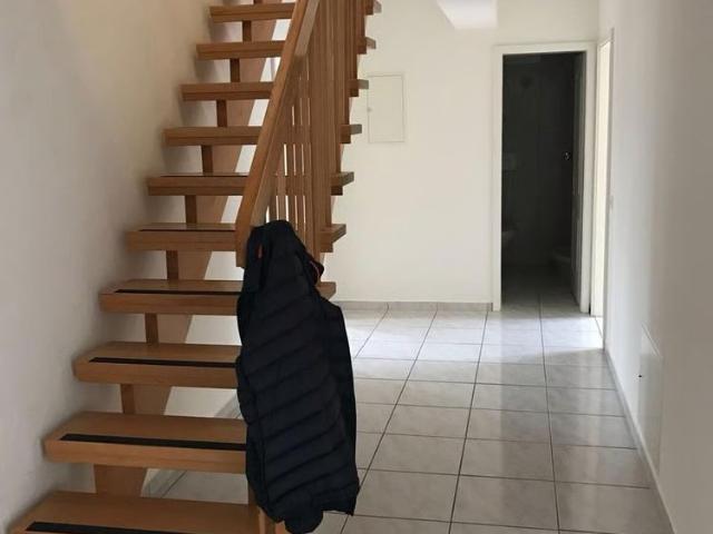 Apartment mieten in Einigen, Zürich