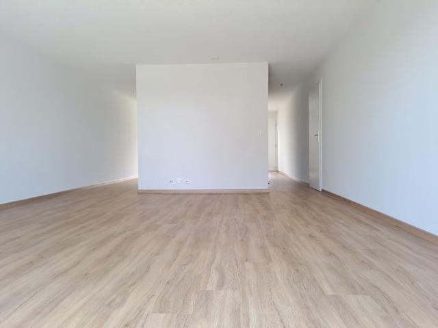 Haus mieten in Orbe, Waadt
