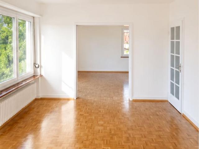 Haus mieten in Einigen, Zürich