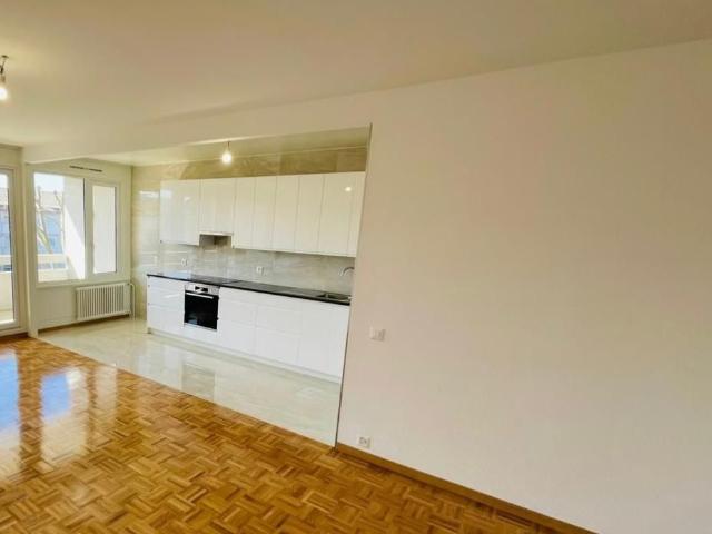 Apartment mieten in Avully