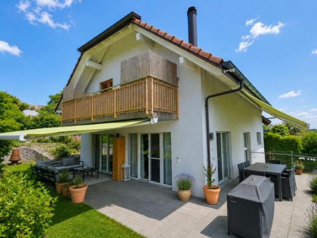 Einfamilienhaus kaufen in Dürrenäsch, Aargau
