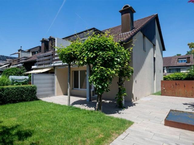 Reihenfamilienhaus kaufen in Meilen, Zürich