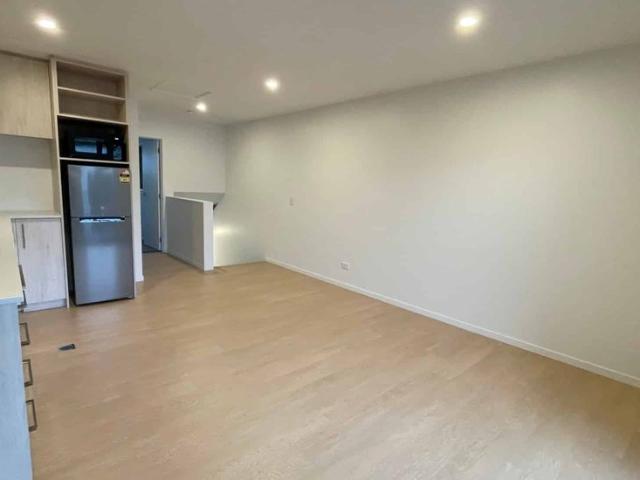 Apartment for rent in Heathcote, Canterbury