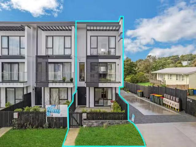 Apartment for sale in Wairau Valley