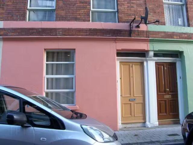 Apartment to rent in Strand, South Tipperary