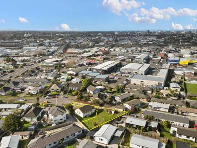 Land for sale in Hamilton, Waikato