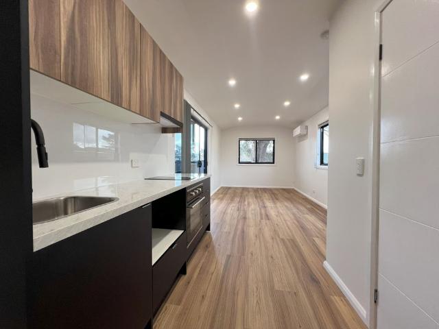 Granny Flat for rent in Abington, New South Wales