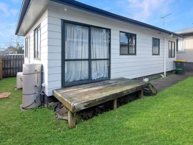 House for rent in Owhata