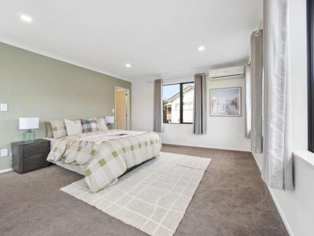 House for sale in Lynfield, Oroua County