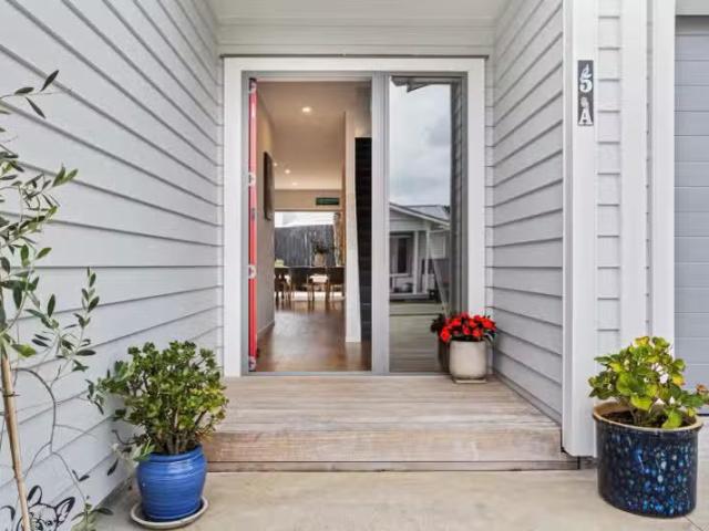House for sale in Auckland, Oroua County