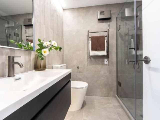 House for sale in Royal Oak