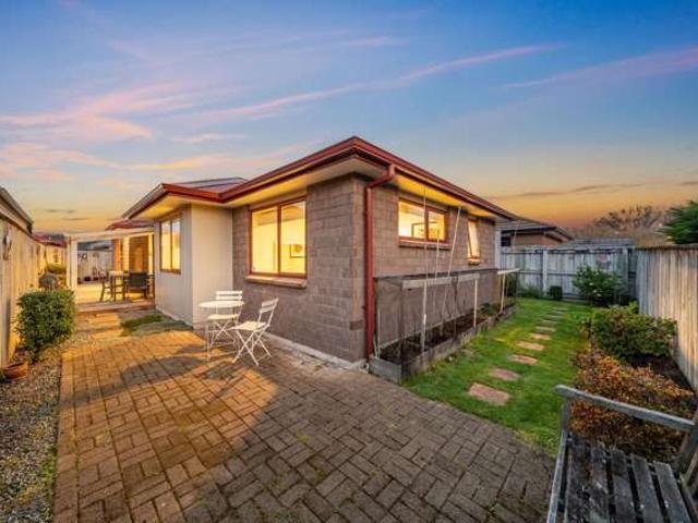 House for sale in Pauatahanui, Wellington