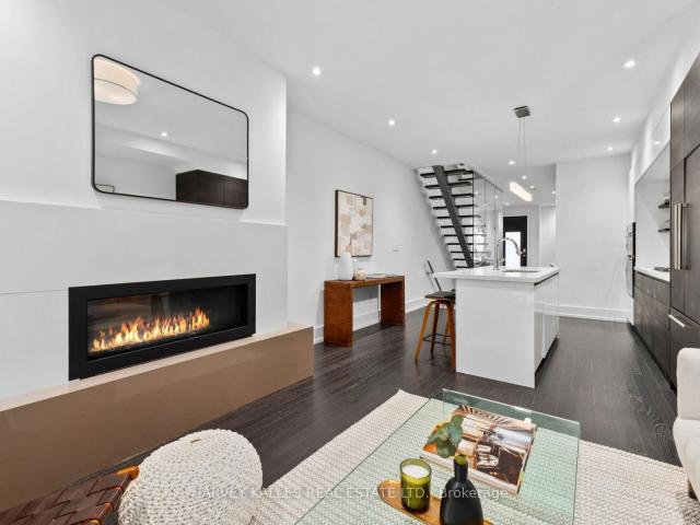 Condo for sale in Woburn, Ontario