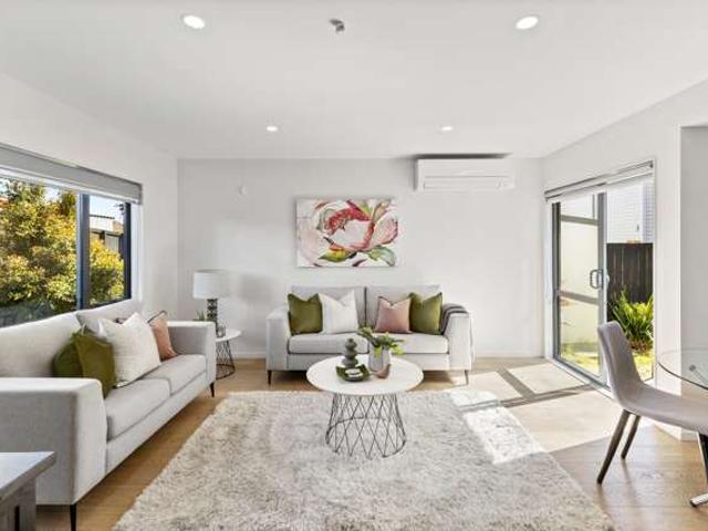 House for sale in Māngere Bridge, Māngere-Ōtāhuhu