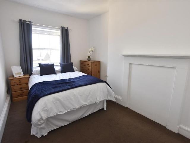 Room for rent in St John's, Worcestershire
