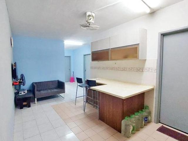 Apartment for sale in Petaling, Damansara Damai