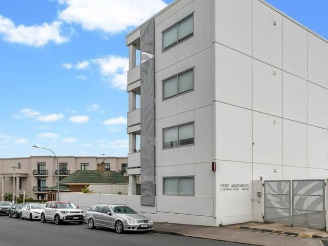 Apartment for rent in Arch Hill, Auckland
