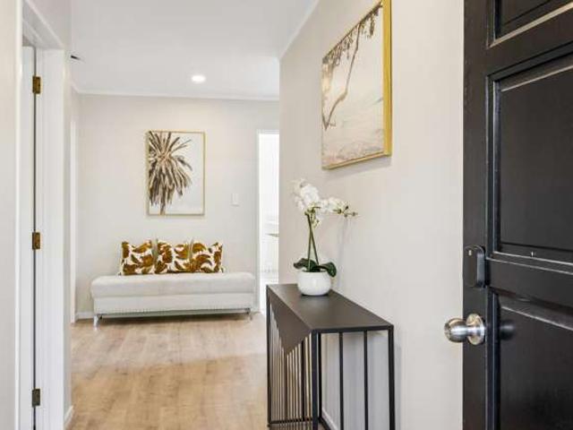 House for sale in Half Moon Bay, Howick