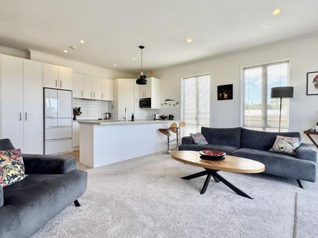 Apartment for rent in Te Papapa, Maungakiekie-Tāmaki