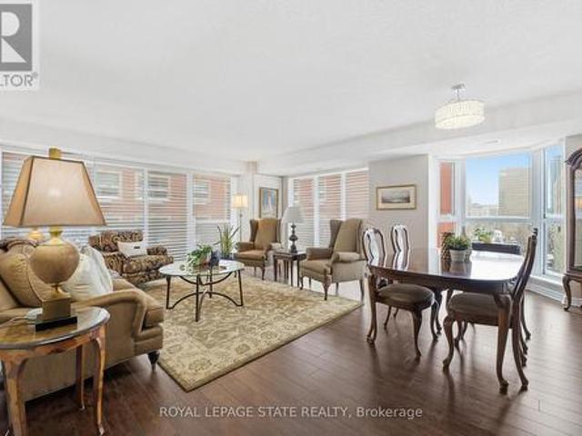 Condo for sale in Ancaster, Ontario