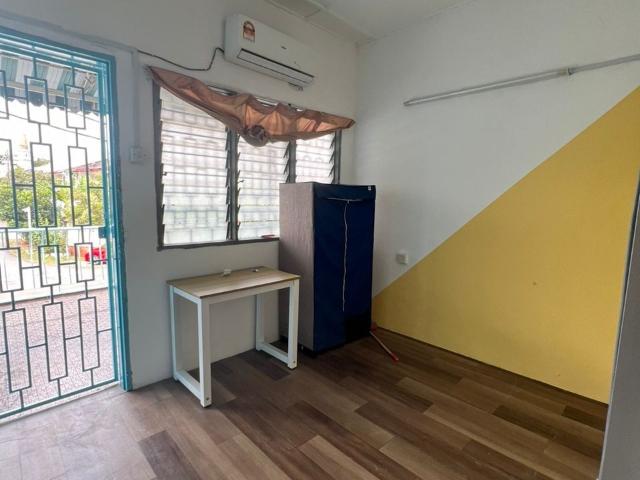 Room for rent in Petaling, Damansara Damai