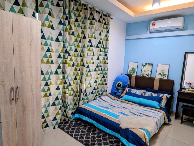 Room for rent in Sendayan Village, Negeri Sembilan