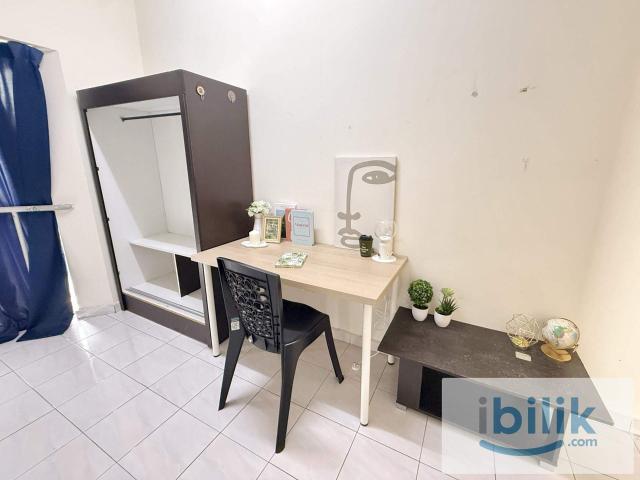 Room for rent in Taman Desa Setapak, Kuala Lumpur