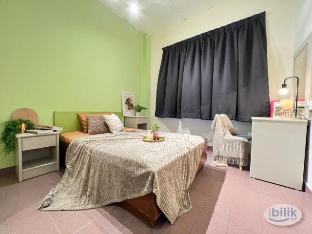 Room for rent in Country Heights Damansara, Kuala Lumpur